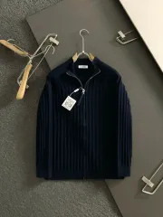 2025年最新】loewe ロエベ カーディガンの人気アイテム - メルカリ