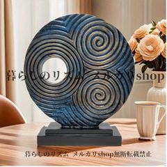 モデルルーム展示雑貨⭐白亜のオブジェ⭐モダンなシェルフに - メルカリ