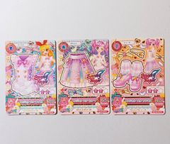 アイカツ カード 星宮いちご エンジェリーシュガー ラブリーキスミー