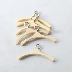 ミニチュアドールハウスハンガー 5点 ミニコートハンガー ドール用ドレスホルダー ドールハウス衣装アクセサリー 子供向けドールハウスギフト