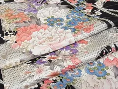 平和屋-こころ店□上質な小紋 花扇文 黒地 金彩 やまと誂製 着丈167cm ...