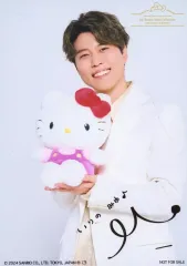 【中古】生写真(男性) 入野自由/印刷サイン入り/CD「Hello Kitty 50th Anniversary Presents My Bestie Voice Collection with Sanrio characters[初回生産限定盤]」アニメタイ