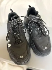 2025年最新】balenciaga トリプル 39の人気アイテム - メルカリ