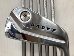 【最短翌日発送】ONOFF FORGED KURO 2022 | R | Steel Fiber i70 | 中古 | アイアンセット | グローブライド