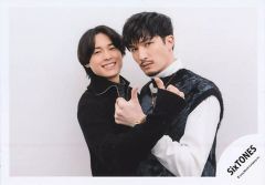 SixTONES 松村北斗 公式写真25 ABAREROオフショットコンプリート SixTONES 公式写真 ABARERO 松村北斗 D - メルカリ