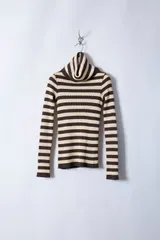 D&G　ディーアンドジー　ボーダータートルネックニット