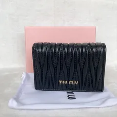 2024年最新】miumiu 財布 ブラックの人気アイテム - メルカリ