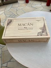 マカン　2019   ワイン　木箱