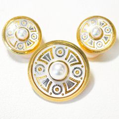 MIKIMOTO　ピクウェ　ブローチ　イヤリング　セット　ゴールド　K18