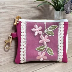 春♪ インド刺繍リボン フラットポーチ ピンク マルチポーチ オシャレ キーホルダー