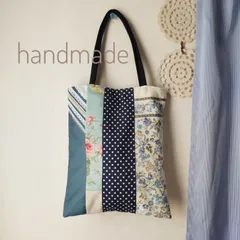 ハンドメイド　パッチワーク　トートバッグ　ブルー花柄