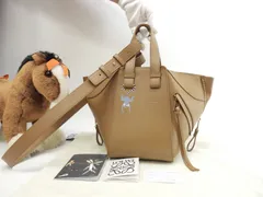 LOEWE ロエベSuna fujita コラボ　ワオキツネザルチャーム LOEWE ロエベSuna fujita コラボワオキツネザルチャーム