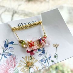 桜と花鉱石のネックレス