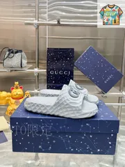 Gucci INTERLOCKING G スリッパ01-UQ18