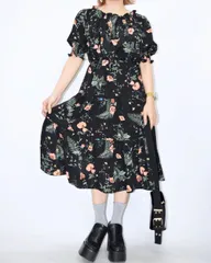 RETRO FLOWER OFF-SHOULDER ONEPIECEのサムネイル