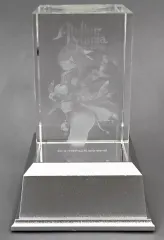 【中古】雑貨 [単品] ユミア・リースフェルト 3Dクリスタル 「PS5/PS4/Switch/PCソフト ユミアのアトリエ ～追憶の錬金術士と幻創の地～ ファミ通DXパック 3Dクリスタルセット」 同梱特典