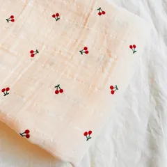 チェリー柄　ダブルガーゼブランケット