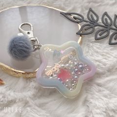 レジン　シェイカーキーホルダー　星