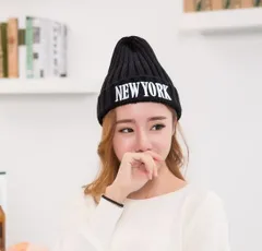 《男女兼用》NEW YORK 　ロゴ入りニット帽(ブラック)