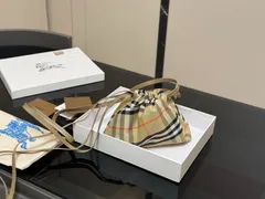 【今日特価】Burberry バーバリー クラウドバッグ トレンチ風ナイロン（22×15cm）