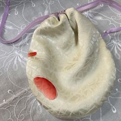 巾着型ミニポーチ　正絹の着物よりリメイク