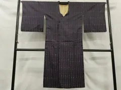 平和屋着物▽道行コート　単衣　陶器文　黒地　ロング丈　正絹　逸品　CAAR9118id