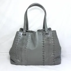 2024年最新】美品 ボッテガ ヴェネタ BOTTEGA VENETA イントレチャート アイヤーズ ナッパ ジップアラウンドウォレット  ラウンドファスナー 長財布 ピンク パイソン 114076の人気アイテム - メルカリ