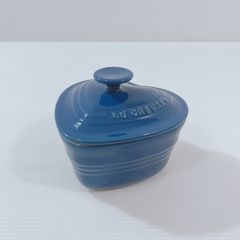 LE CREUSET ハート型 蓋付きディッシュ ブルー - メルカリ