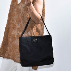 中古USED PRADA 財布 長財布 サフィアーノ ブラック 7929227182 中古USED PRADA 財布 長財布 サフィアーノ ブラック 7929227182