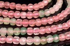 レッドアベンチュリン＆グリーンアベンチュリン 4mm キューブカット １連（約３８ｃｍ） パワーストーン 天然石 _RG428