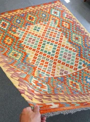 2024年最新】手織り絨毯の人気アイテム - メルカリ