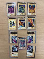 【EL5】バンダイ 遊戯王 ブルーアイズ 3体連結 ブラックマジシャン デーモン FJ9778