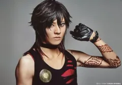 【中古】生写真(男性) 牧島輝(大倶利伽羅)/ライブver.・2Lサイズ・キャラクターショット・「ミュージカル『刀剣乱舞』 ～三百年の子守唄～」/CD「刀剣男士 formation of 三百年『鼓動』」大倶利伽羅メインパッケージ (プレス限定盤F) 公式通販