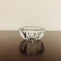 昭和レトロ　サントリーウィスキーのガラスの灰皿　ノベルティ