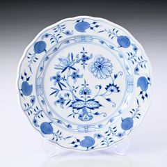 新品 マイセン 朱金 カラーオニオン 25cm プレート1枚、1級品 - メルカリ