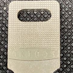 オフィス家具　鍵　中古　オカムラ　OK1095　書庫　ロッカー　デスク　メーカー純正
