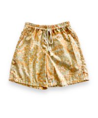 Short pants  J