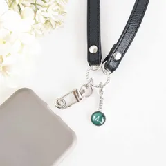 着脱簡単＊ケースに挟むだけ【名入れチャーム付き＊スマホショルダーストラップ/ブラック×シルバー】イニシャル ネーム入り