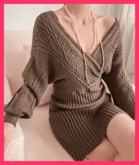 【スタッフおすすめ！】 ニットミニワンピース 韓国ワンピース秋冬 着やせ ワンピース/ミニドレスきれいめ/肩見せニットワンピ レディース カシュクールワンピース ケ おすすめ おしゃれ　かわいい　人気 84MEIRJ-014