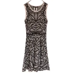z1329 【美品】BCBG MAXAZRIAビーシービージーマックスアズリア　ノースリーブワンピース　モノトーン　レディース　sサイズ　シルク　コットン　高級　上質　オシャレ　ストレッチ　ニットワンピース　希少