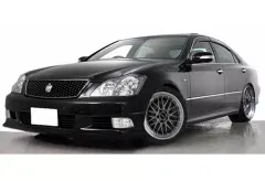 イグニッションモデル Toyota Crown GRS180 1/43 イグニッションモデル