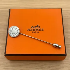 エルメス HERMES ブローチ　バッチ　バッジ  少女と犬　七宝焼　ゴールド エルメス HERMES ブローチ バッチ バッジ 少女と犬 七宝焼
