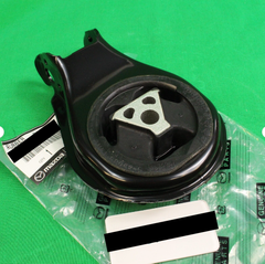 マツダ純正 MAZDA3 04-13 MAZDA5 06-10 リアエンジンマウント トルクストラット OEM