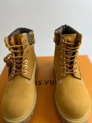 2025年最新】louis vuitton timberlandの人気アイテム - メルカリ 2025年最新】louis vuitton timberlandの人気アイテム - メルカリ