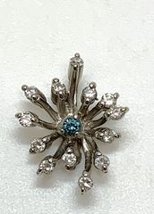 K18WG 1.1g 0.52ct Diamond Snowflake - メルカリ