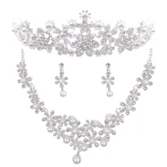 【数量限定】BQuel ウェディング 花嫁 ヘアアクセサリー 髪飾り ティアラ ネックレス イヤリング 3点 セット 結婚式 花冠 かんむり アート 結婚祝い プレゼント 贈り物 お色直し ２次会 結婚写真 前撮り 小物 コンクール 頭飾り