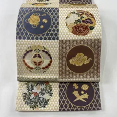帯 宝尽くし 金 刺繍 落款 帯 宝尽くし 金 刺繍 落款