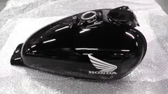 MAGNA マグナ250 純正タンク　黒 ホンダ Vツインマグナ250 タンク 黒 純正 中古 バイク 部品 MC29