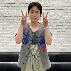 菅田将暉着用 STUSSY ベースボールシャツ 18周年 グレー ウール - メルカリ