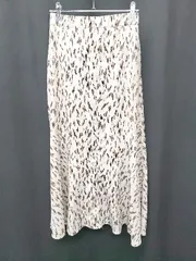 ◇ ⊂ N. Natural Beauty Basic 総柄 ロング フレア スカート サイズM ベージュ ブラウン ブラック レディース P  【1408200033726】